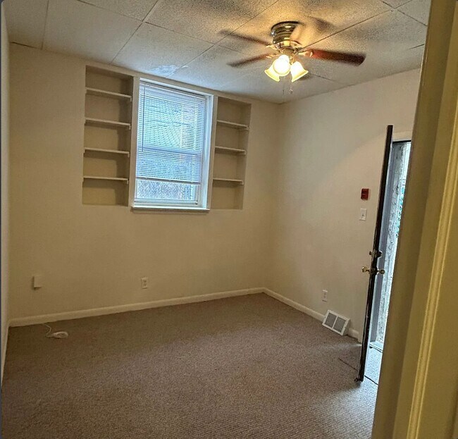 Foto del edificio - 2538 Amber St