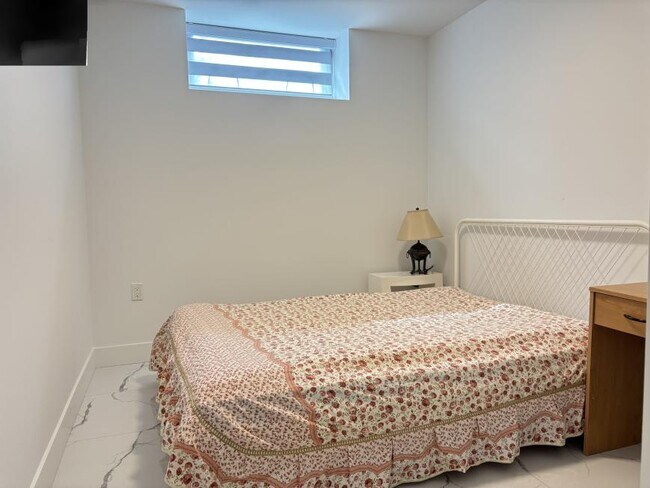 Photo du bâtiment - 2 bedroom in Vancouver BC V6P 2A4