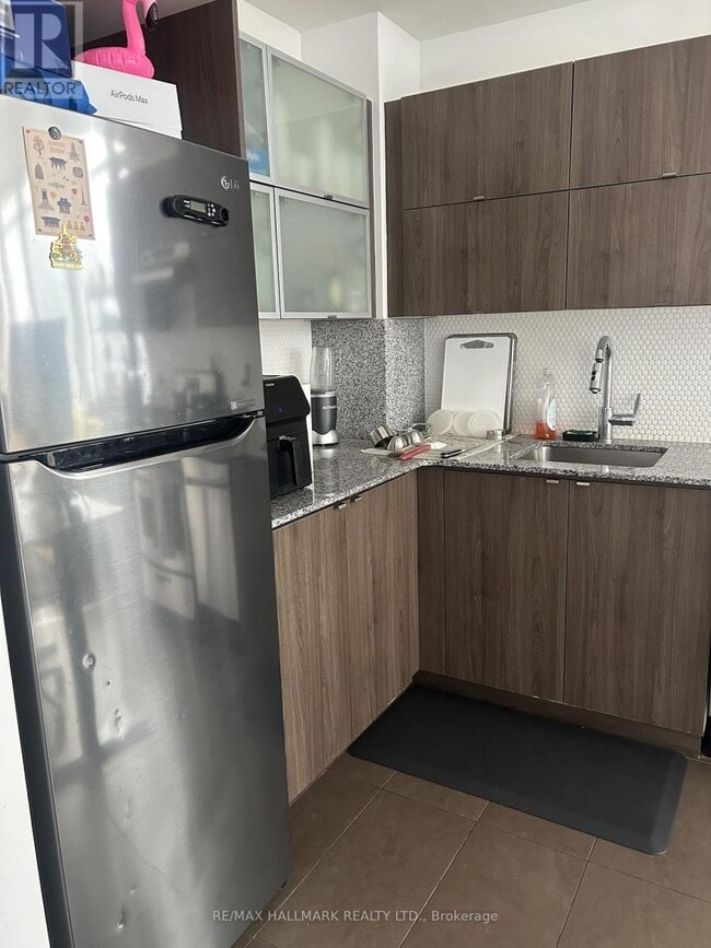 Photo du bâtiment - 170 Fort York Blvd