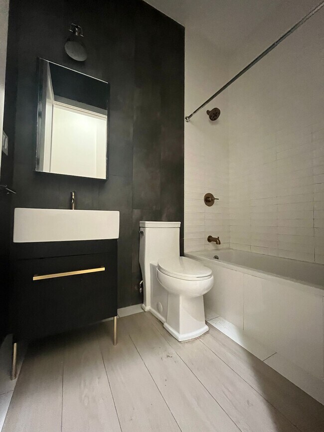 Foto del edificio - 610 Communipaw Ave