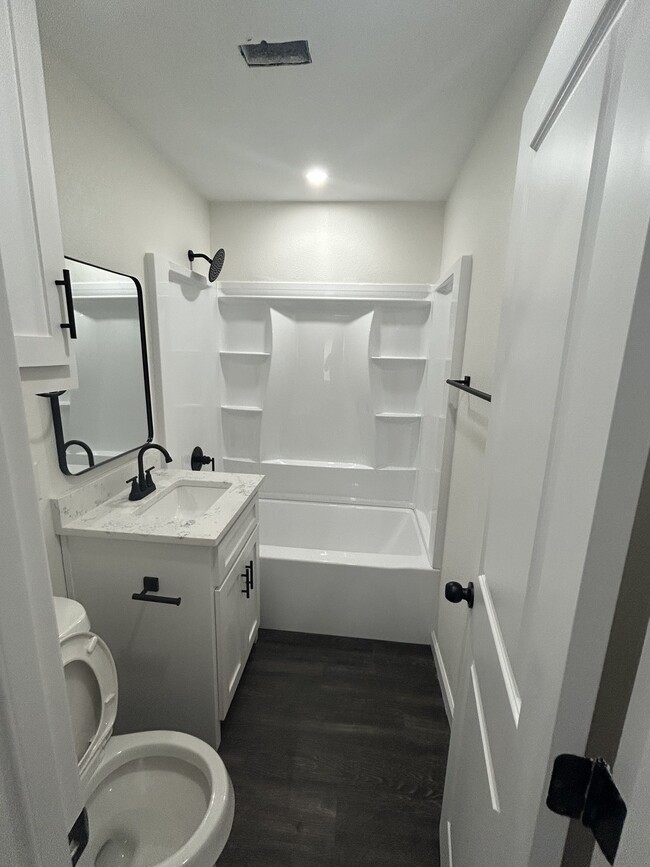 Photo - 110 Baker Ln (Farmersville, TX) Apartments