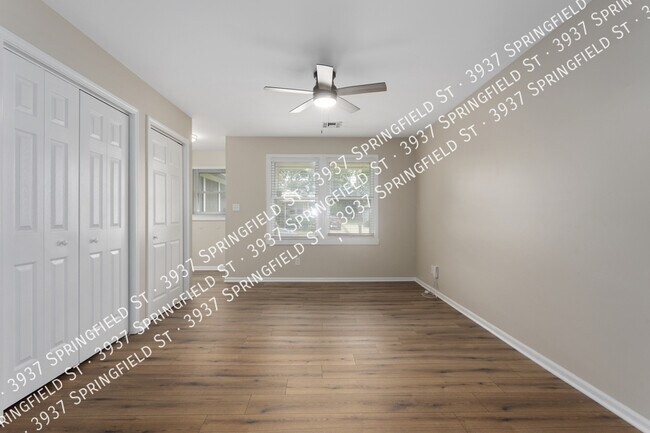 Foto del edificio - 3937 Springfield St
