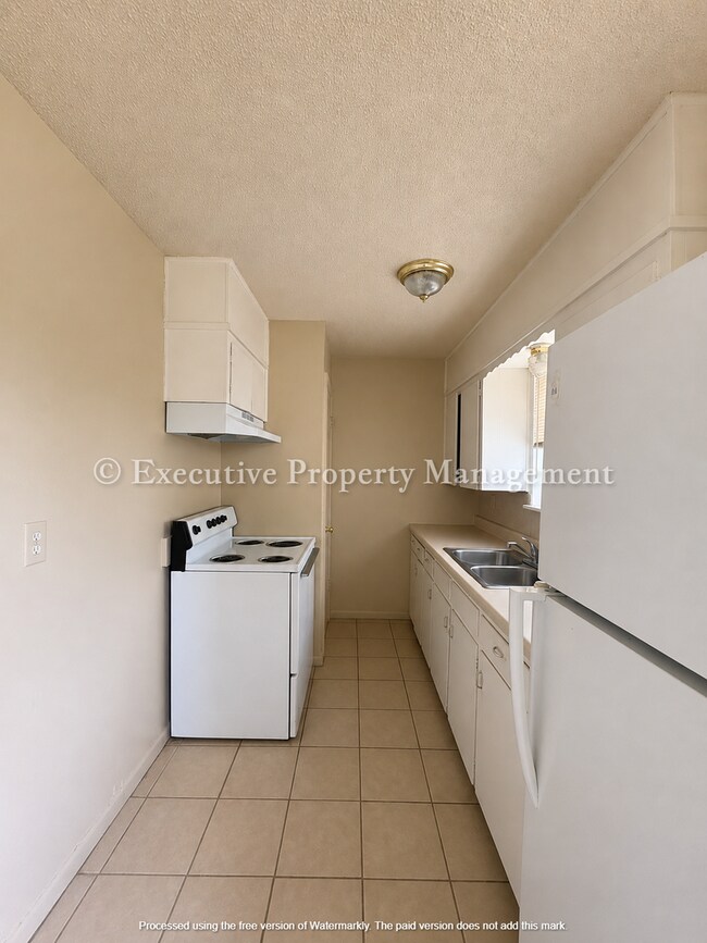 Foto del edificio - 410 Sunset Ln