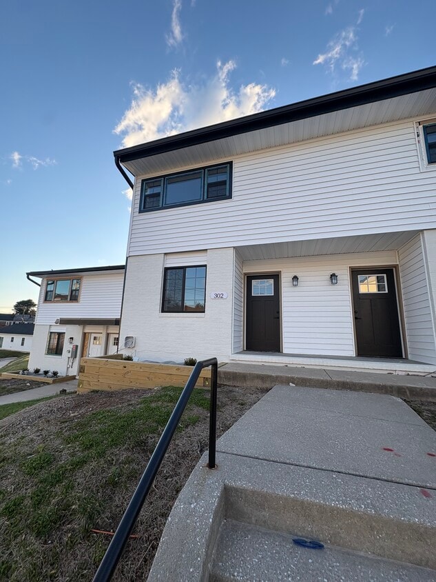 Photo - 302 Hendrickson Ln (Towson, MD)