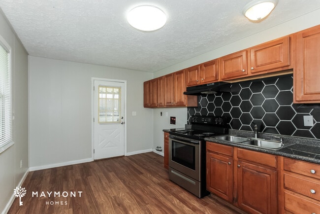 Foto del edificio - 10883 Newmarket Dr