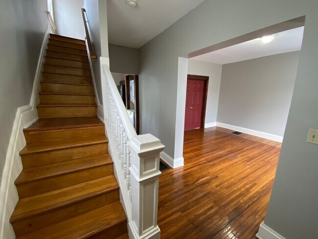Foto del edificio - Central Campus OSU Single Family House!