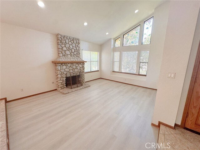 Foto del edificio - 2230 E Vista Mesa Way