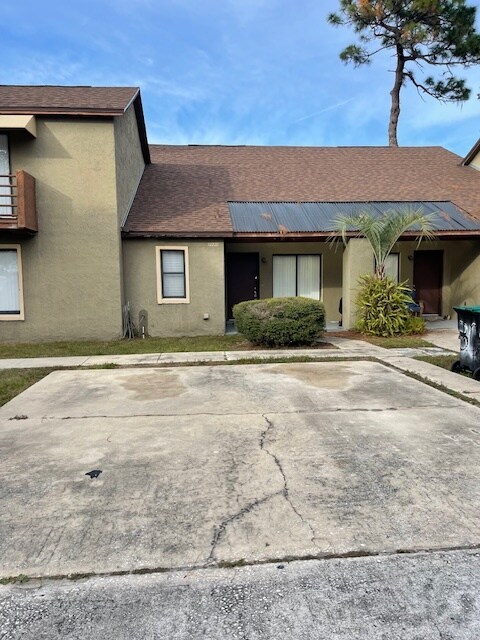 Building Photo - 12228 Fox Hound Ln