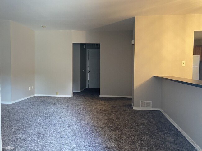 Building Photo - 2 br, 1 bath House - 8629 Dodge Ave