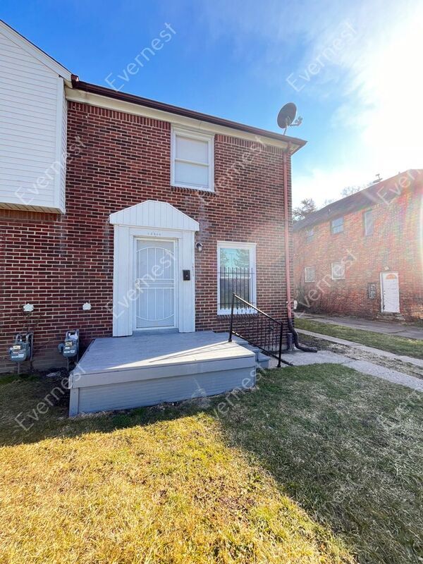16830 Fairfield St, Detroit, MI 48221 Condo for Rent in Detroit, MI