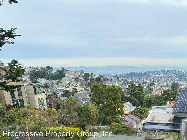 Foto del edificio - 2 br, 2 bath House - 4448 24th Street