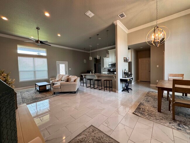Foto del edificio - 416 Quail Creek Dr