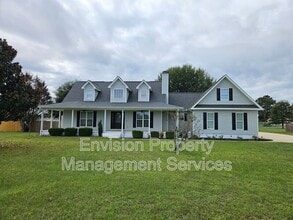 Building Photo - 164 Cliett Rd