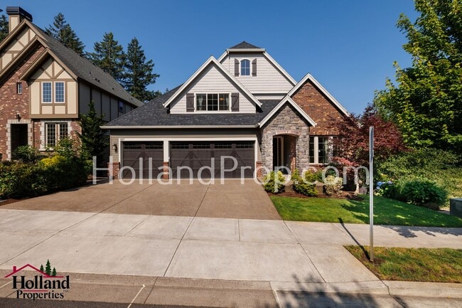 Building Photo - Gorgeous and Breathtaking Home waiting for...