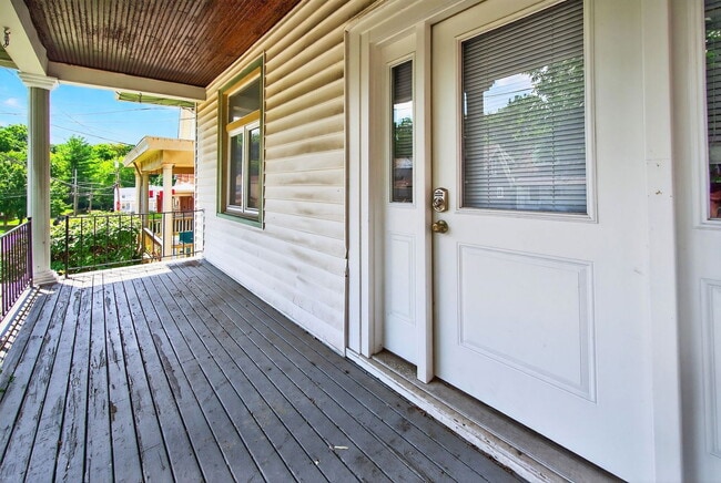 Photo - 2315 Moerlein Ave Apartment