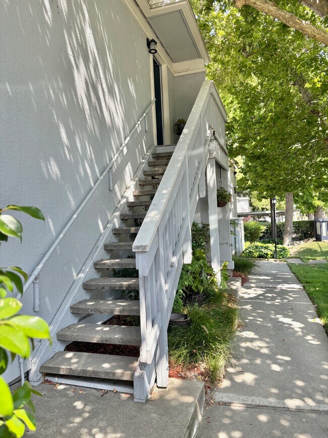 Foto del edificio - 951 Bancroft Rd
