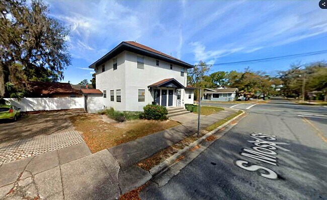 Foto del edificio - 101 S Moss St