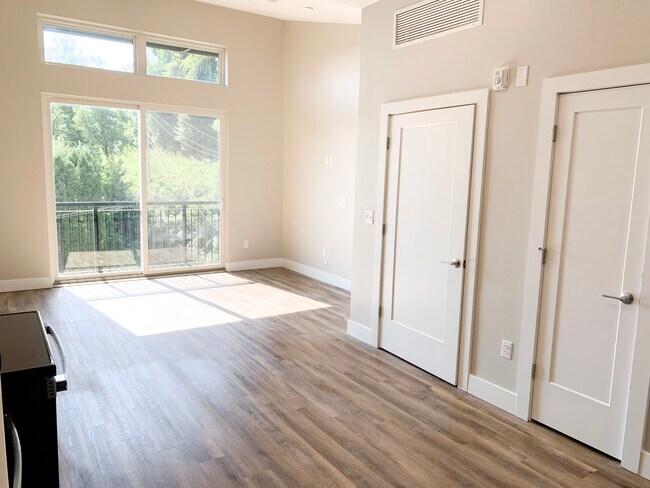 Apartamento con techo abovedado - Mcknight Flats