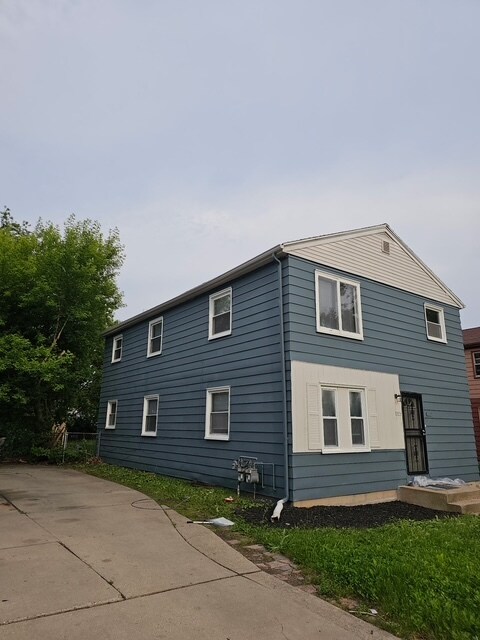 Foto del edificio - 5854 N 64th St