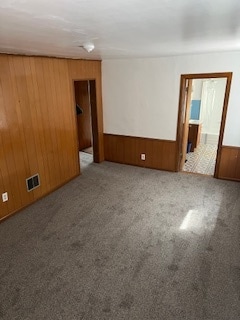 Building Photo - 312 Moyhend St