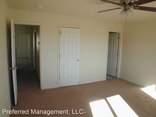 Foto del edificio - 3 br, 2.5 bath House - 326 Snyder Avenue