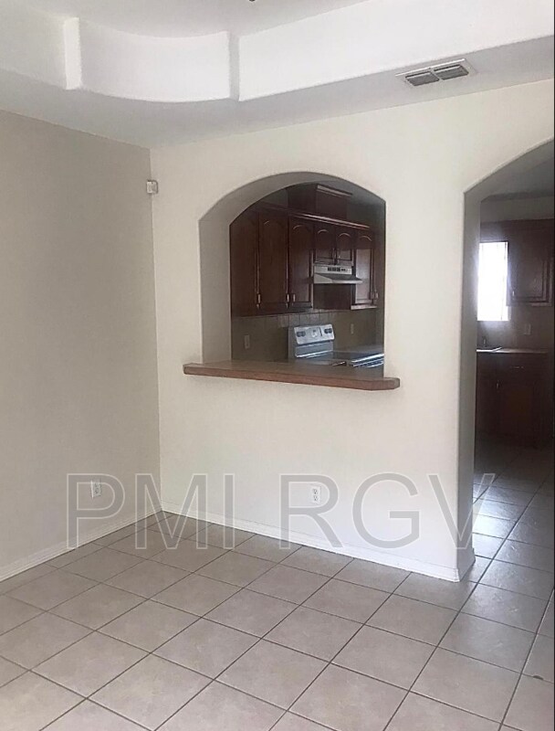 Foto del edificio - 1105 S Palm Dr