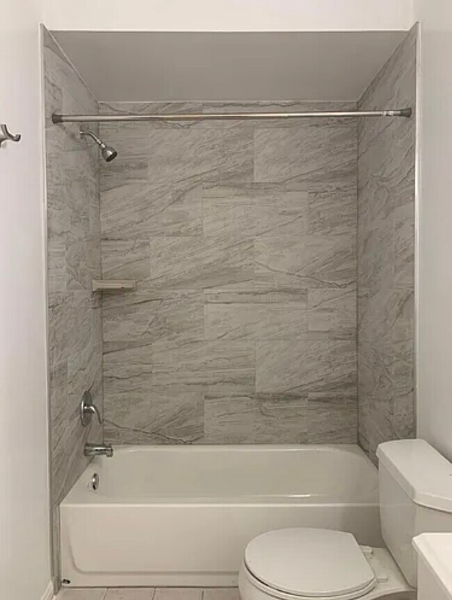 Foto del edificio - 1318 13th St NW