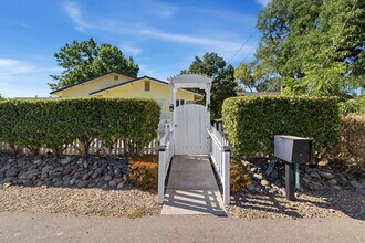 Building Photo - 7852 Watson Way