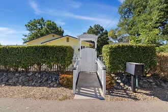Building Photo - 7852 Watson Way