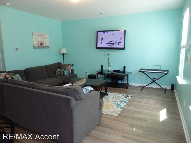 Foto del edificio - 4 br, 2.5 bath House - 350 Southwilde Way