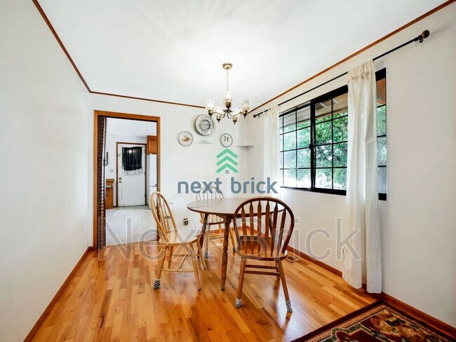 Building Photo - 4556 50th Ave SW