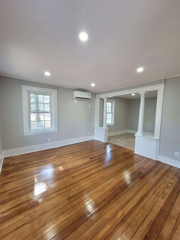 Foto del edificio - 400 Concord St