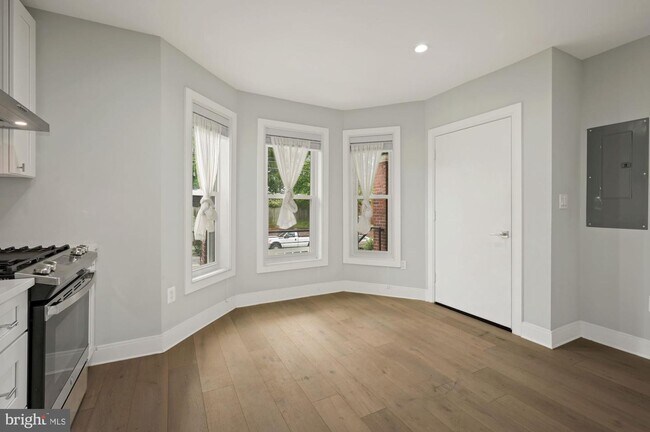 Building Photo - 5622 13th St NW