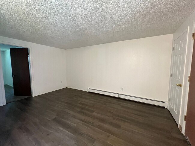 Foto del edificio - 10th Street Square Apartments
