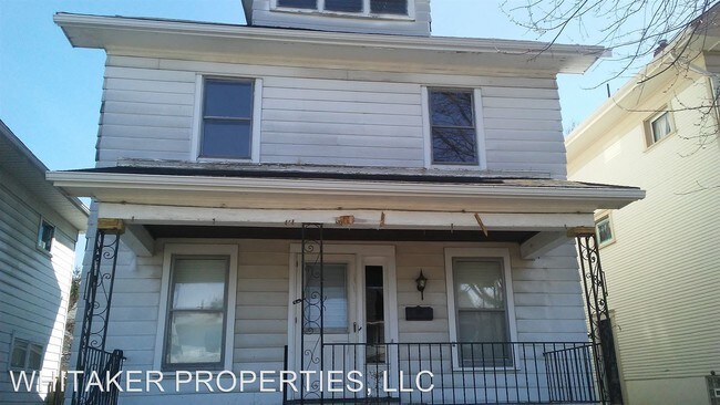 Building Photo - 4 br, 1.5 bath House - 834 WILFRED