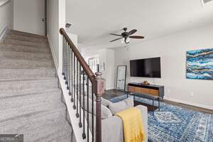 Foto del edificio - 1006 Bayrose Cir