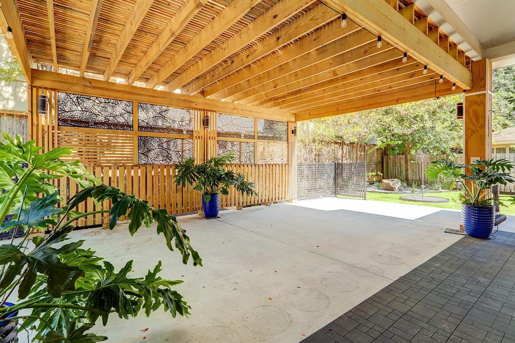 Primary Photo - 2619 Eastgrove Ln
