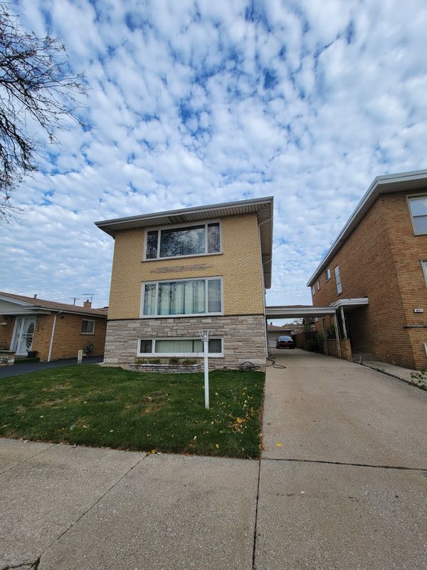 Building Photo - 9225 S Cregier Ave