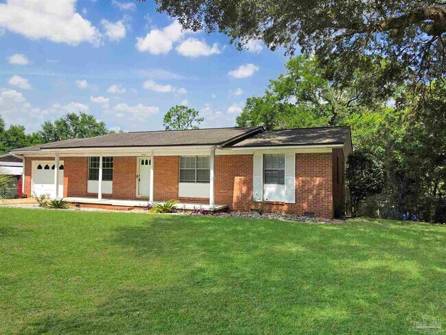 Building Photo - 4547 Marseille Dr