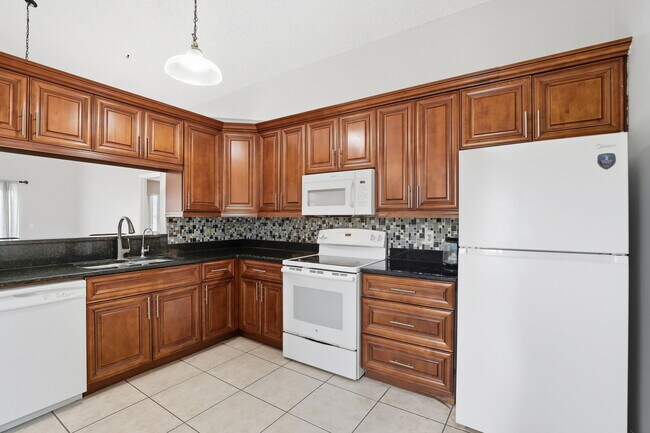 Building Photo - 1031 Apopka Woods Ln