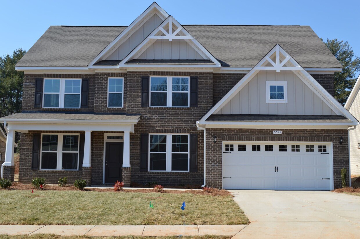 Photo - 5529 Glad Acres Rd (Pfafftown, NC)