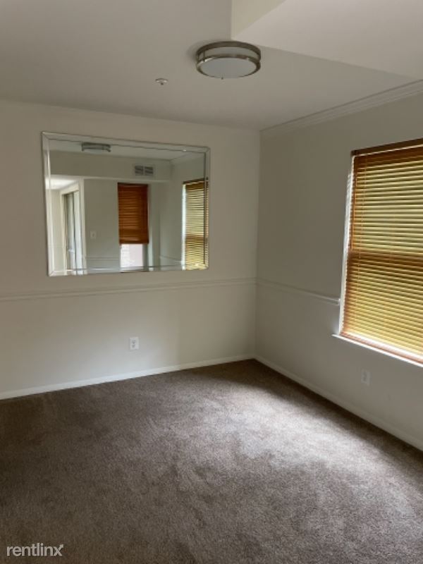 Foto del edificio - 7902 Coriander Dr