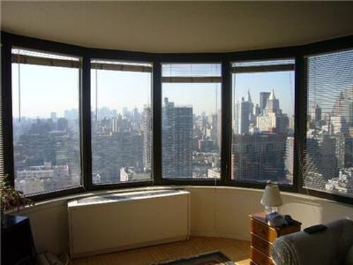 Foto del edificio - 335 E 38th St