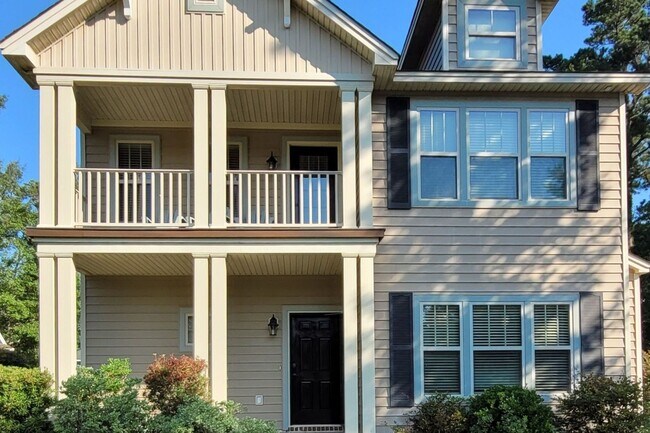 Foto del edificio - Available Now!