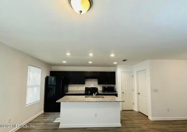 Foto del edificio - 3314 Warrington St