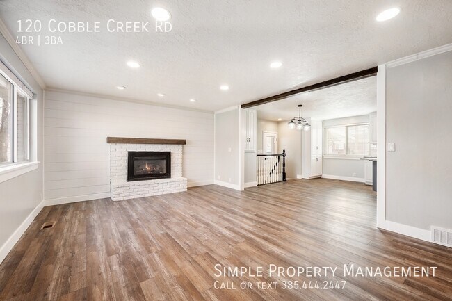 Foto del edificio - 120 Cobblecreek Rd