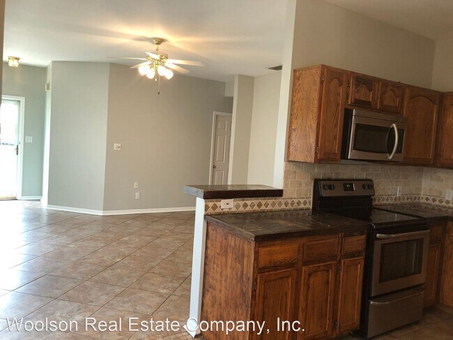 Building Photo - 3 br, 2 bath House - 506 Bridle Ln