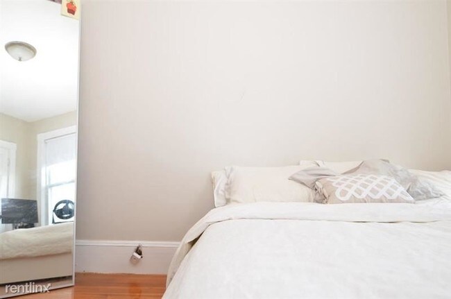 Foto del edificio - 99 Concord Ave