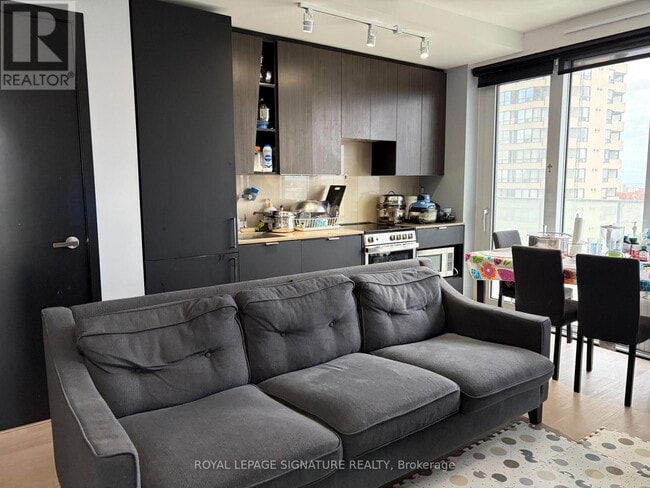 Photo du bâtiment - 3883 Quartz Rd