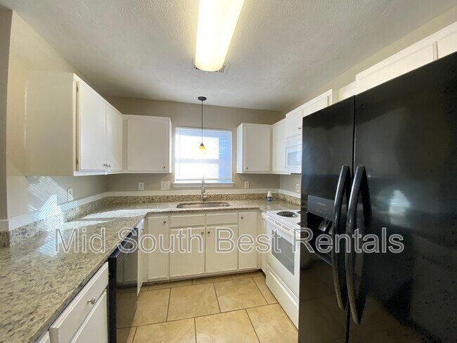 Building Photo - 316 Bellewood Ln
